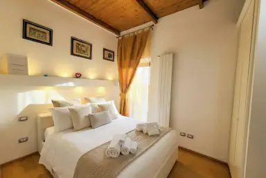 Tatiana – Historic Home with Rooftop Terrace holiday home in Bari, Puglia
