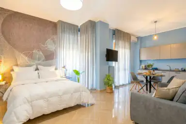 Moonlight - Jacuzzi Suite holiday home in Bari, Puglia
