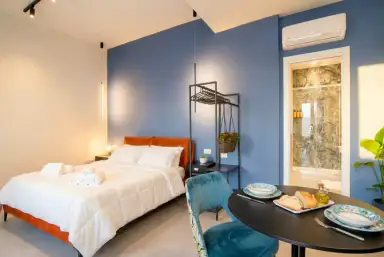 Floris - Sophisticated Studio holiday home in Bari, Puglia