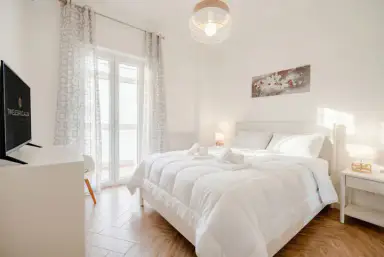 LARI Central Modern Apartment, Bari